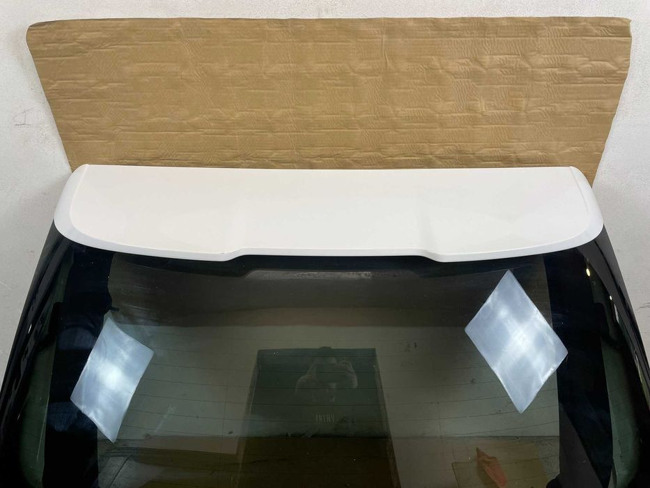 Klapa bagaznika Audi A6 C7 kombi avant  LY9C