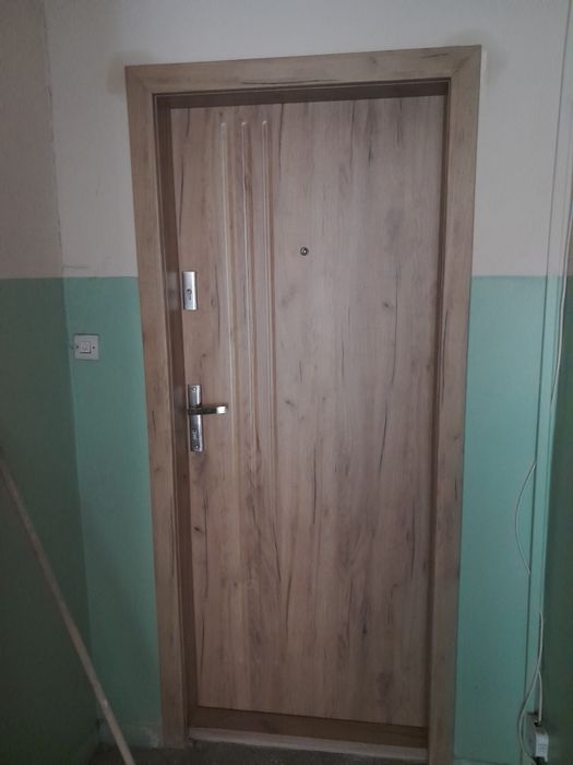 Montaż drzwi w bloku drewniane metalowe AKUSTYCZNE OD RĘKI