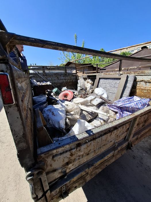 Закуповуємо металобрухт