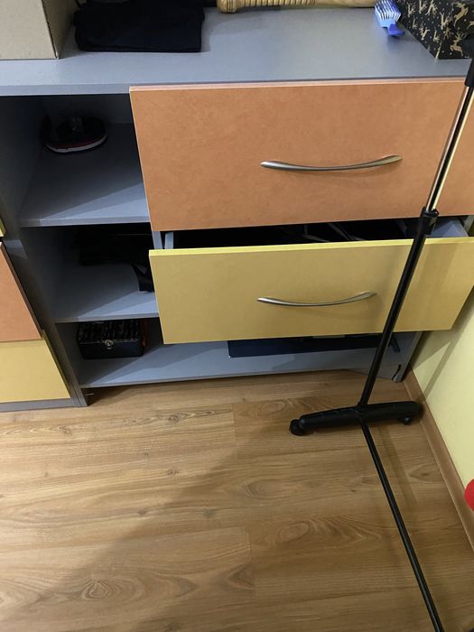 Шафа велика, з шафками