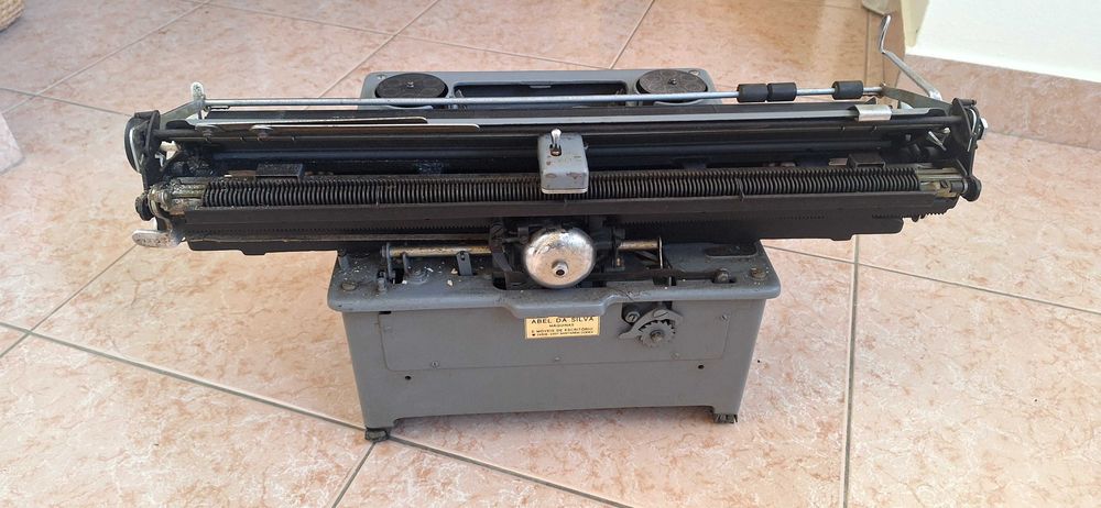 Máquina escrever antiga