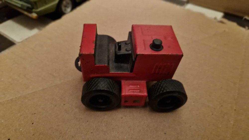 Samochodziki, kolekcja PRL (Estetyka) i lata '90