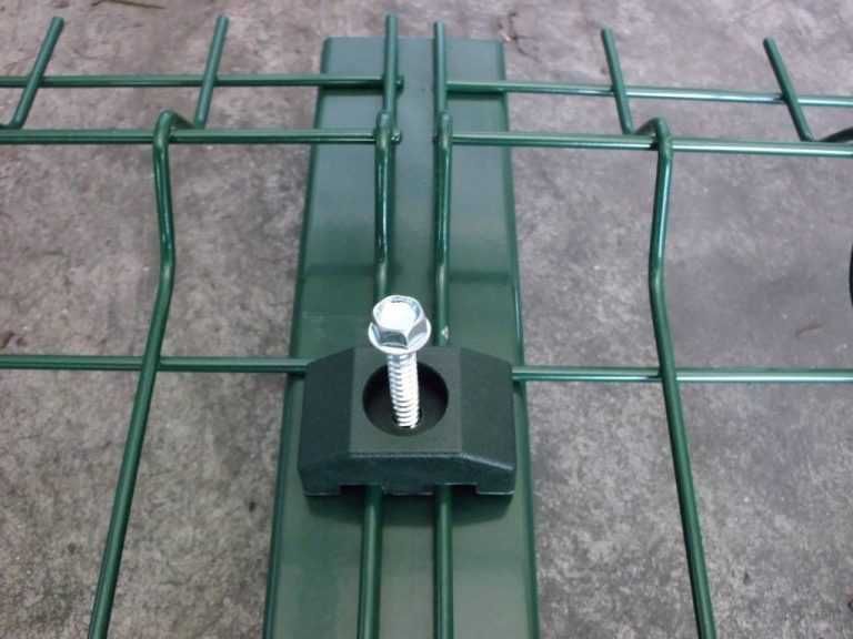 Fixadores Abraçadeiras PVC para cerca metálica vedação em arame