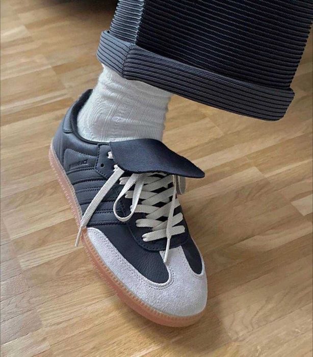 Чоловічі Кросівки Pharrell Williams x Adidas Samba Humanrace 40-45