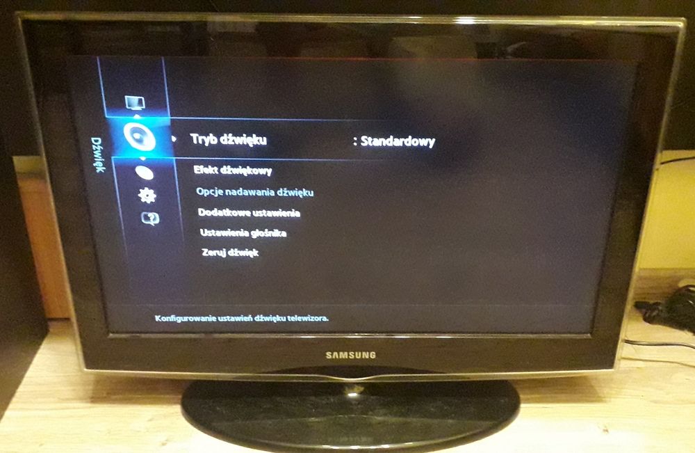 Tv LCD 26" Samsung LE26D450G1W  HDMI VGA EURO. Stan bdb.