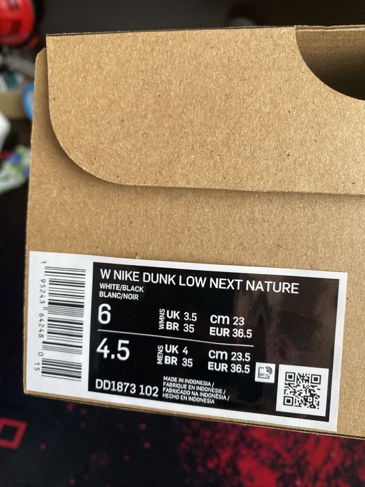 Dunk Panda Low Next Nature 36,5 23CM
