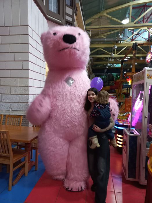 Ведмедик на свято, БІЛИЙ ВЕДМІДЬ аніматор