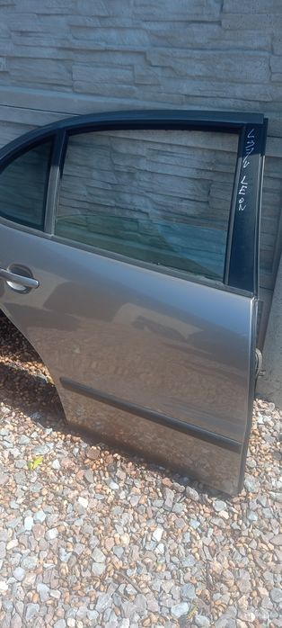 Drzwi Seat Leon 1 ,Toledo 2 ,kod lakieru LS7U