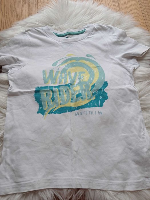 T-shirt chłopięcy R 110/116 4-6 lat