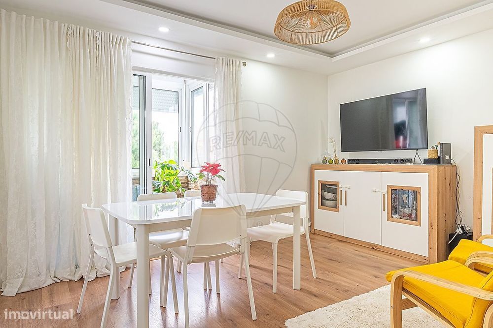 Apartamento T3 para venda — Massamá E Monte Abraão, Lisboa