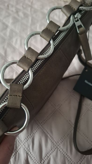 Сумка из кожи наппа Massimo Dutti
