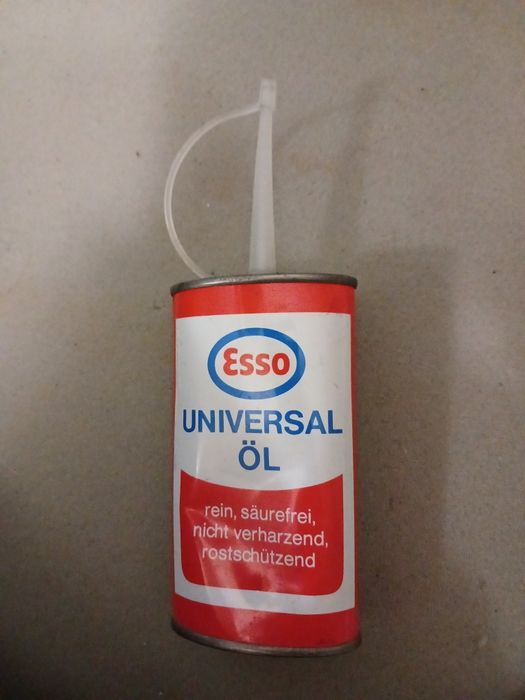 Винтажне немецьке масло.