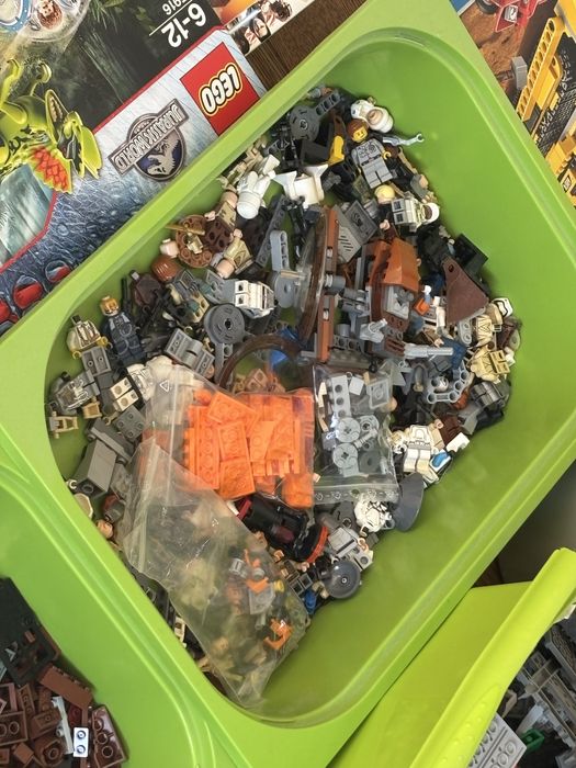 Kolekcja LEGO City i Star Wars