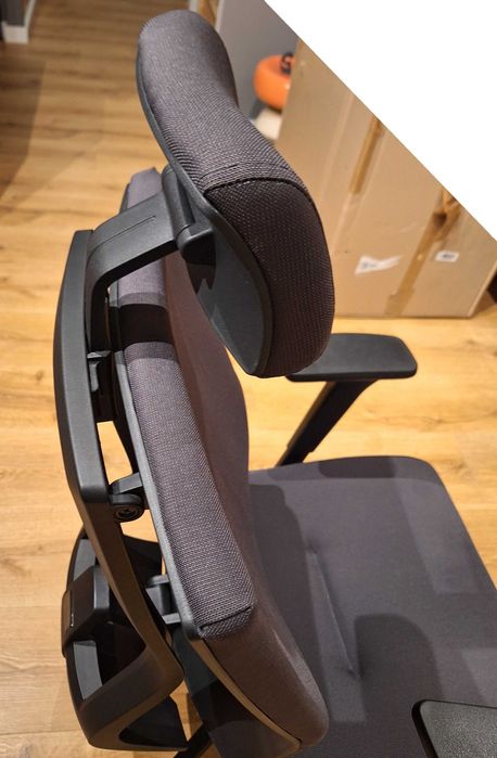 Fotel ergonomiczny MaxPro BT HD Black