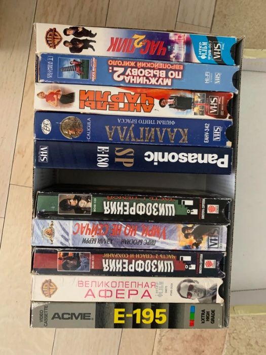 Телевизор, караоке, видеоманитфон, DVD - LG