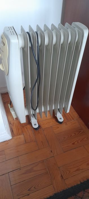 Aquecedor a óleo usado
