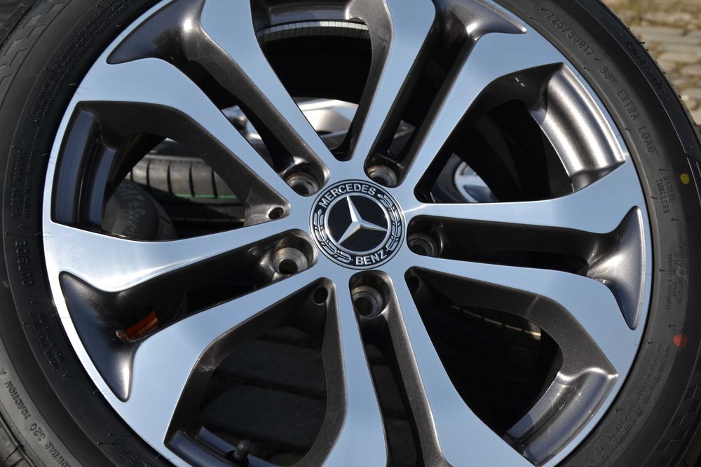 Mercedes C-Klasa W205 E-klasa W212 A-Klasa W176 Koła Lato Oryginał Mer
