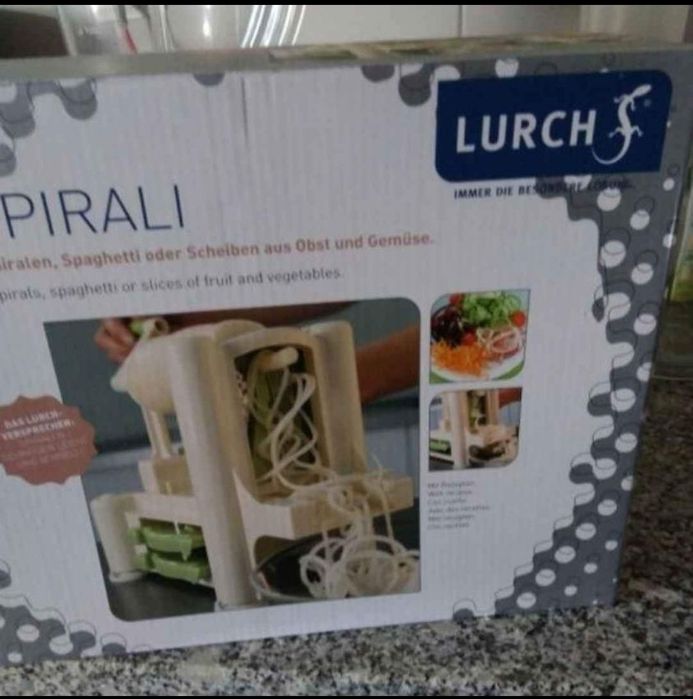 Spiralizer with Multiple Blades427934336828067842