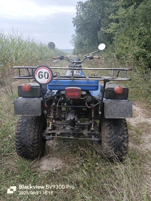 ЗІМ 350 перероблена задня підвіска ,встановлений двигун іж планета 4а