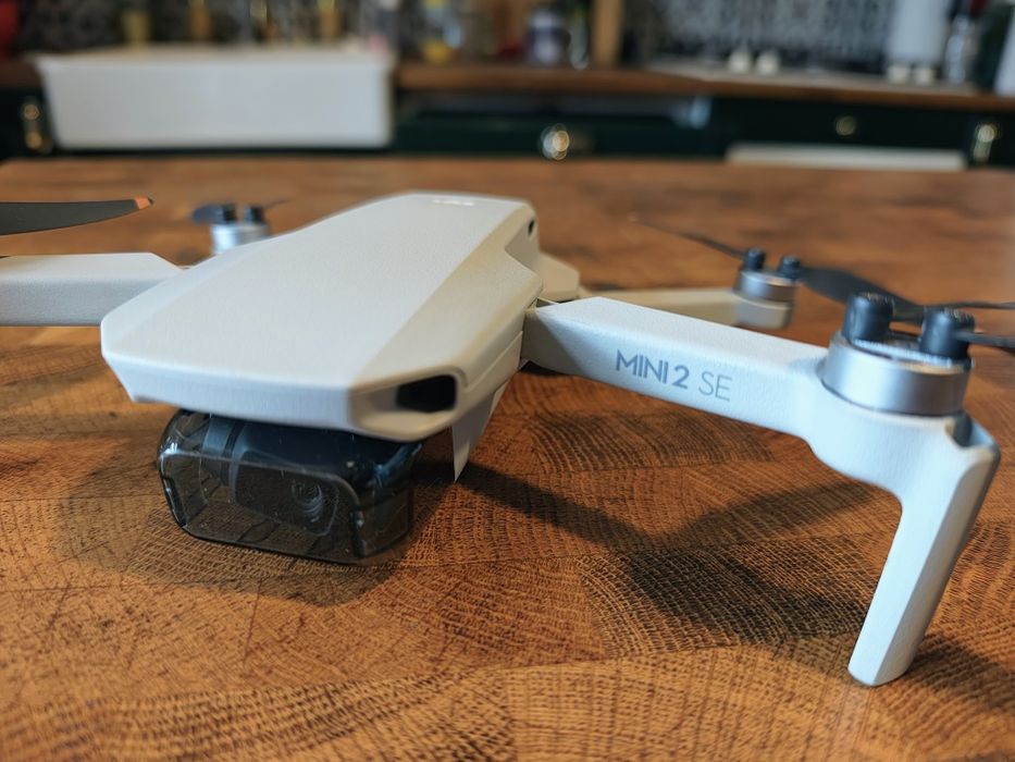 Dron DJI Mini 2SE