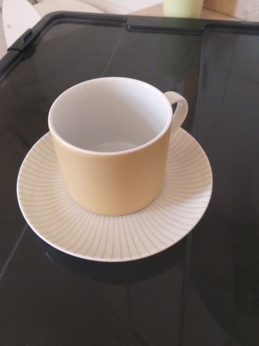 Ceramic Tea Cups442630766865295360