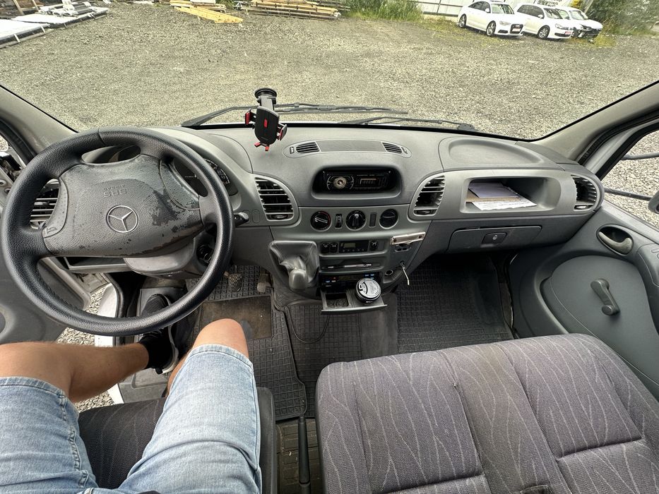 Спринтер 2001рік 2.7 дизель