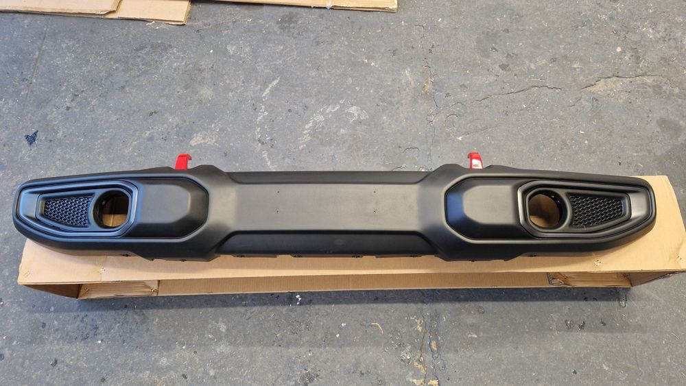 Zderzak Przód JEEP Wrangler JL Rubicon Sahara Sport