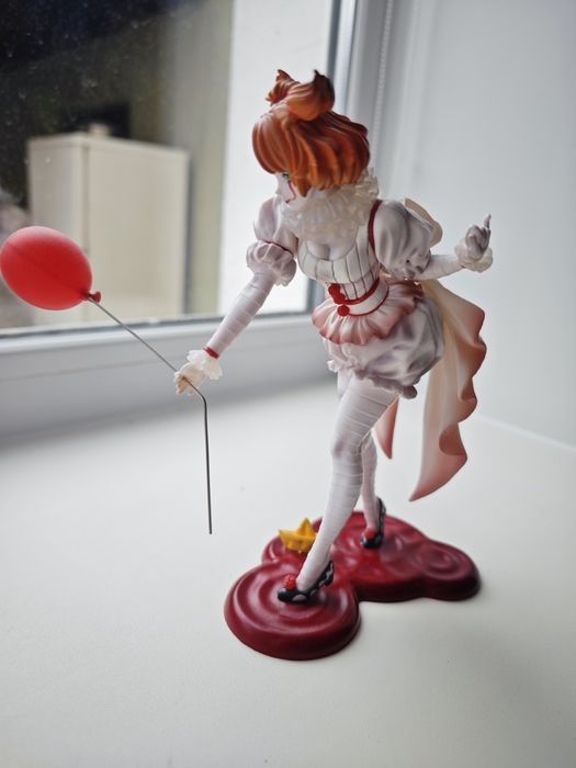 Фигурка Клоун Пенивайз Девушка