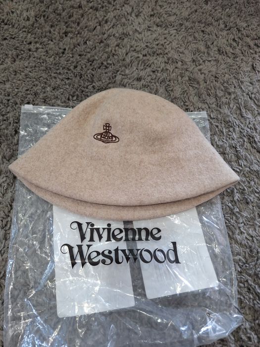 Bucket vivienne  westwood  wełna