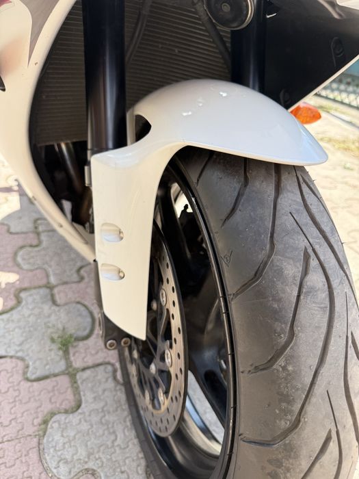 Мотоцикл Yamaha YZF R1 crossplane з документами