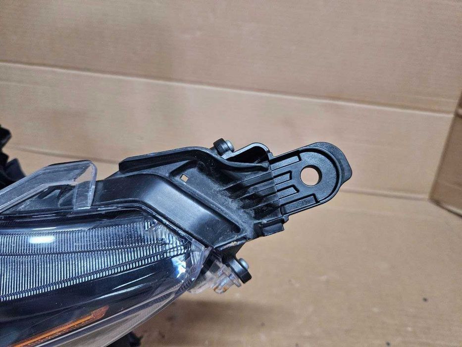 Фара левая Toyota RAV4 Full Led ДХО 2022 2023 2024 2025