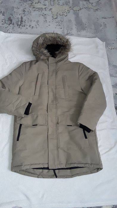 Kurtka zimowa Reserved r. 158 chłopca (Stan bdb)