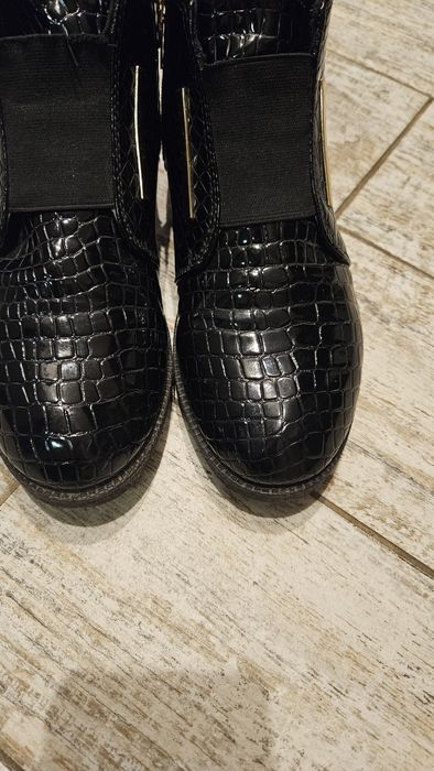 Женские ботинки на 24-24,3 см