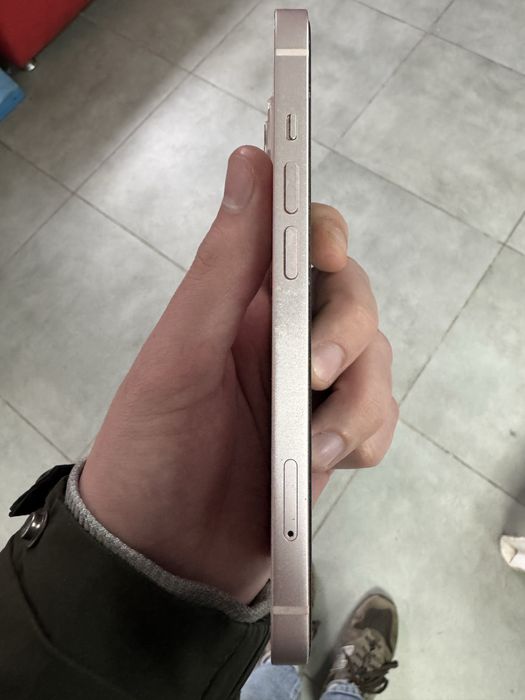Продам Iphone 13 128gb neverlock