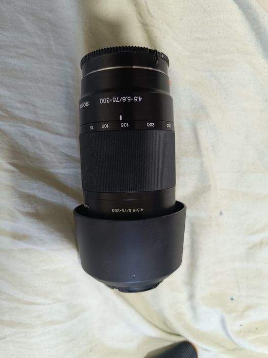 Vendo câmera Sony alfa 550, com lentes 4.5 - 5.6/ 70 - 300