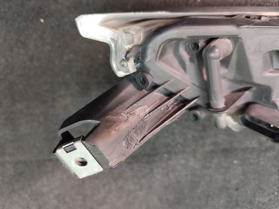 LANCIA DELTA FAROL XENON LED ESQUERDO - FF656