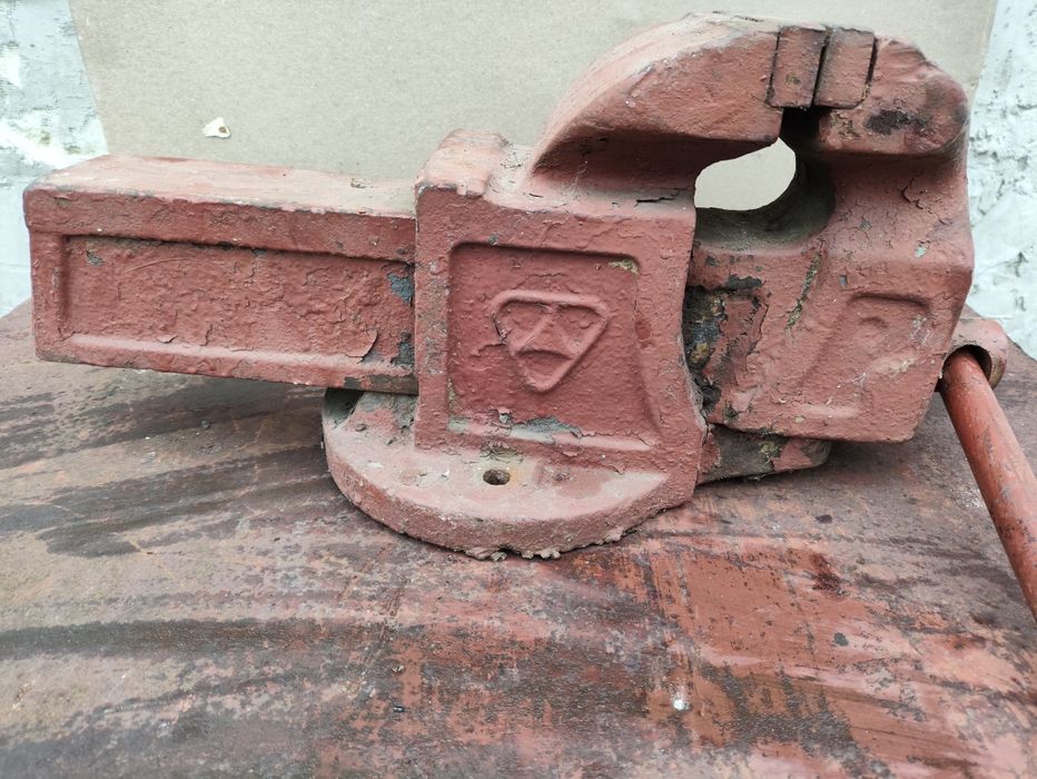 Тиски 140мм СССР 31кг