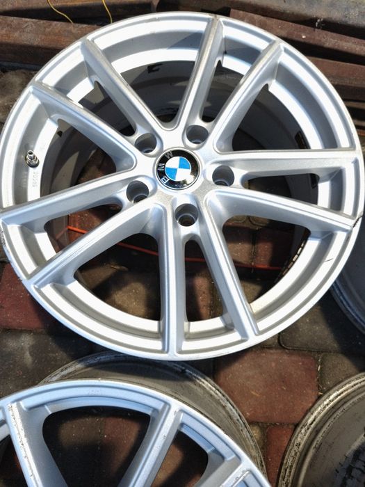 Felgi aluminiowe 17 BMW E90 E91 E92 F10 F11  5x120