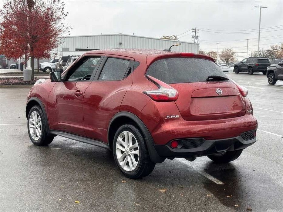 Nissan Juke SL      2015