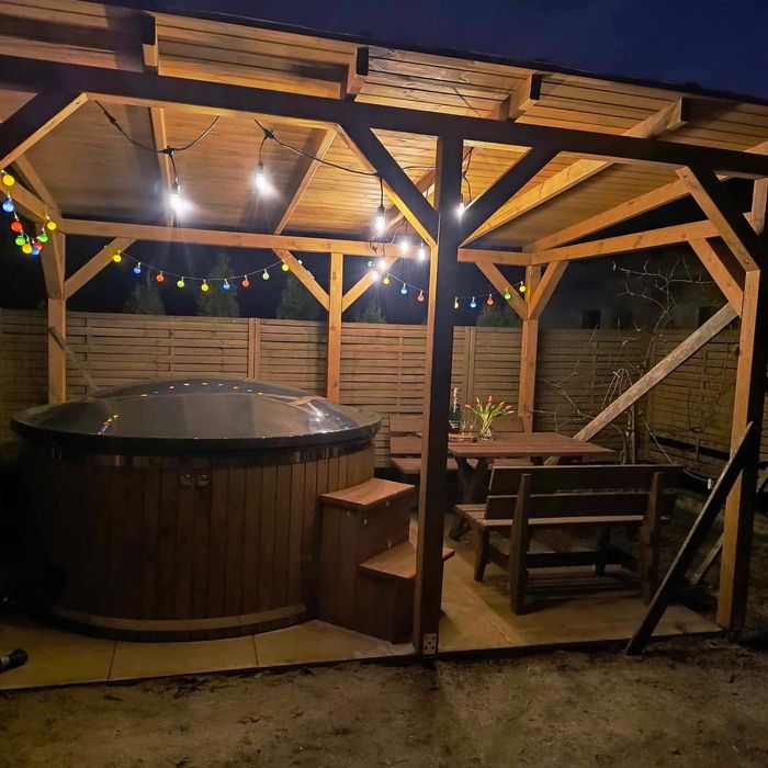 Domek bory tucholskie ,noclegi ,balia ogrodowa poczatek wrzesnia wolny