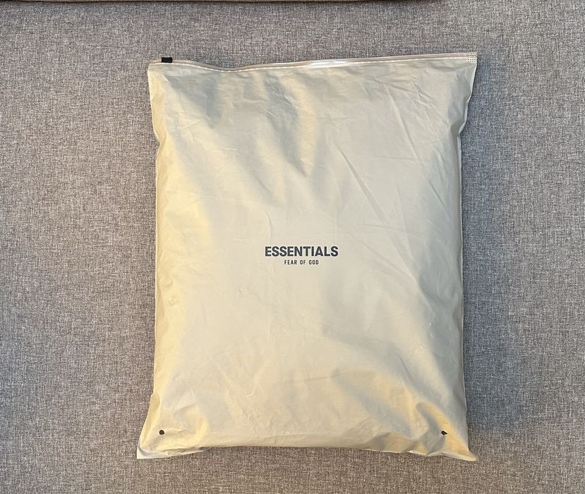 Fear of God Essentials Pullover Hoodie Applique Logo 'Black' (SS20)