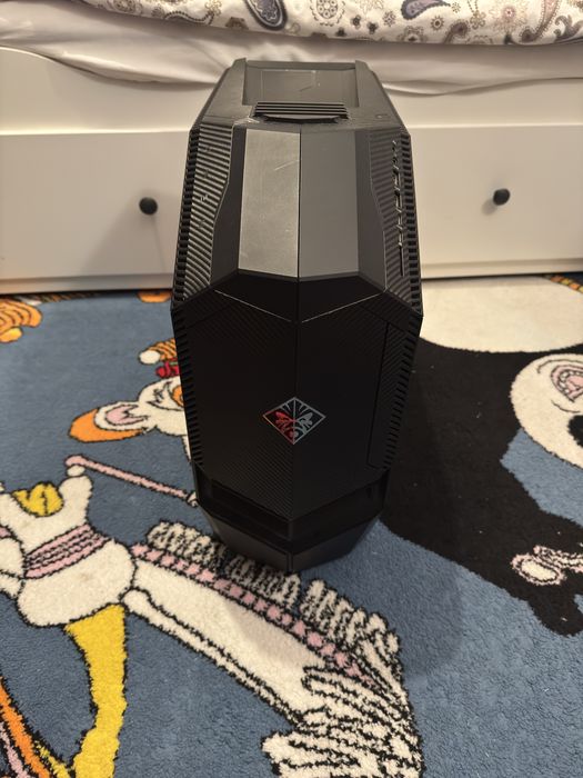 PC Gaming HP Omen - i7 8700 / GTX 1070 / 16GB RAM / Windows 11