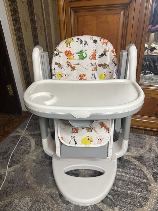 Стульчик для кормления Peg-Perego Tatamia