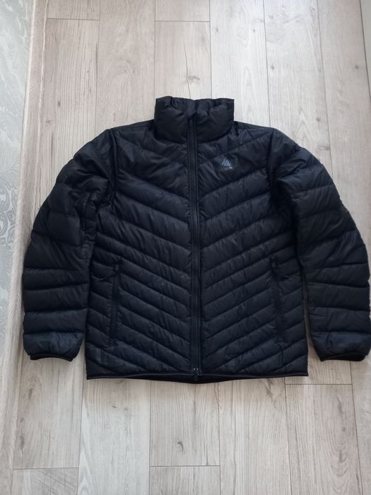 Продам микропуховик Nike