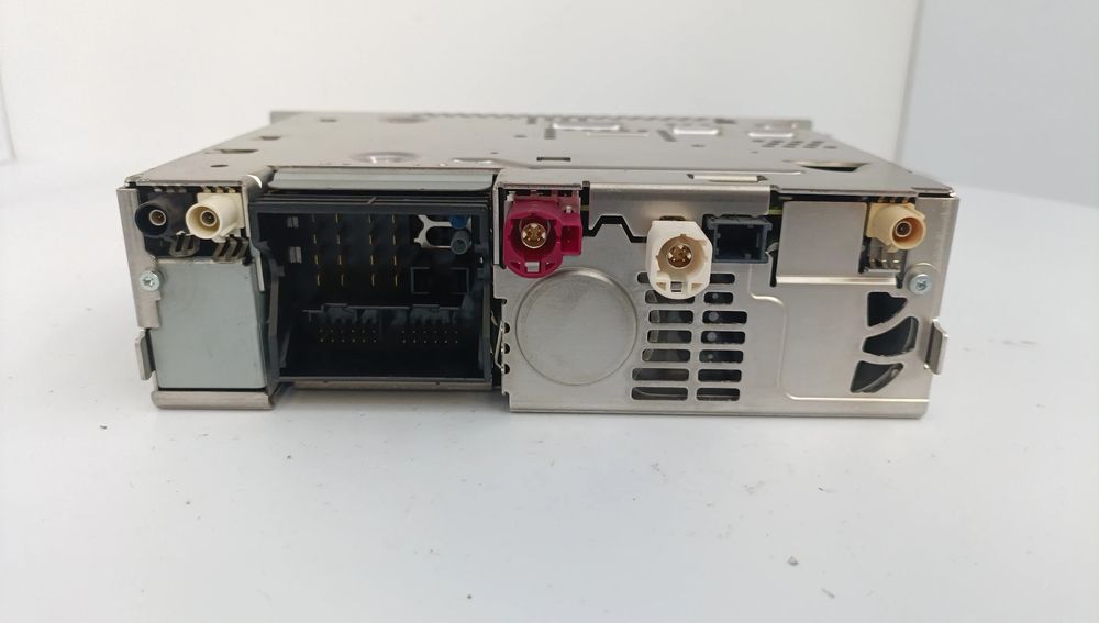 Rádio / auto-rádio BMW 1 (F20)