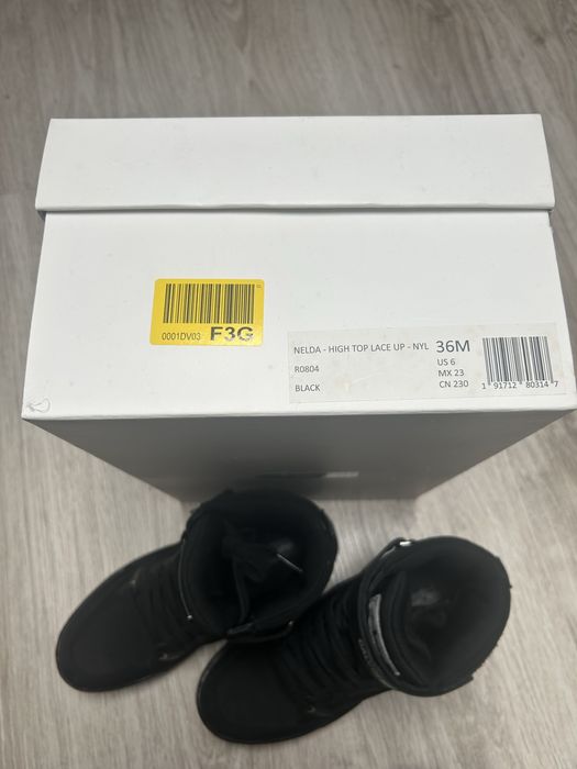 Calvin klein Nelda , sneakersy za kostkę, czarne, warte 659 zl