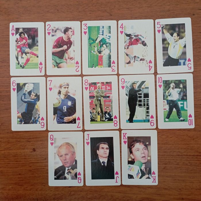 Baralho de cartas64738615337859124