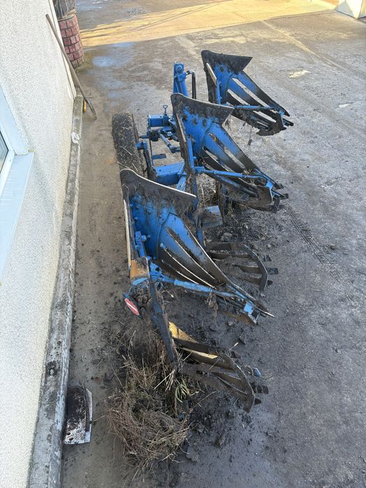 Оборотній плуг LEMKEN OPAL 90 (2+1)