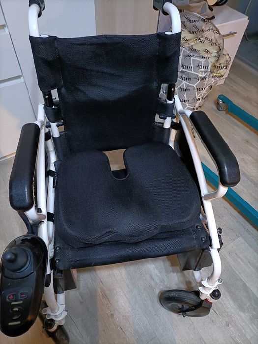 Wózek elektryczny inwalidzki