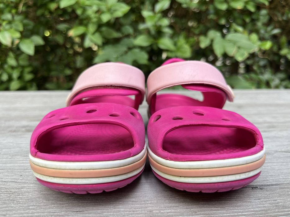 Дитячі босоніжки Crocs